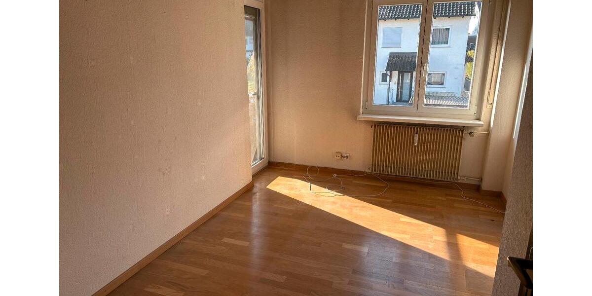 Mehrfamilienhaus, Wohnhaus Vaihingen an der Enz - 7 Zimmer, 160 m&sup2;, 399.000&euro; | Angebot:25825267