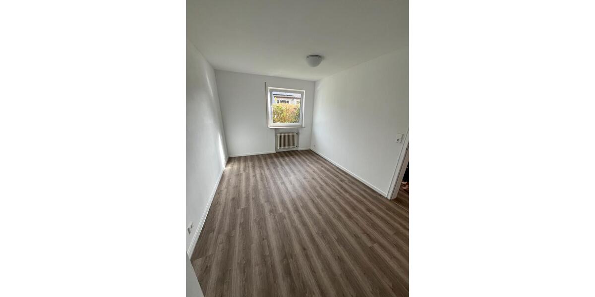 Erdgeschoßwohnung Stuttgart Fasanenhof-Ost - 2 Zimmer, 60 m&sup2;, 1.050&euro; | Angebot:25934874