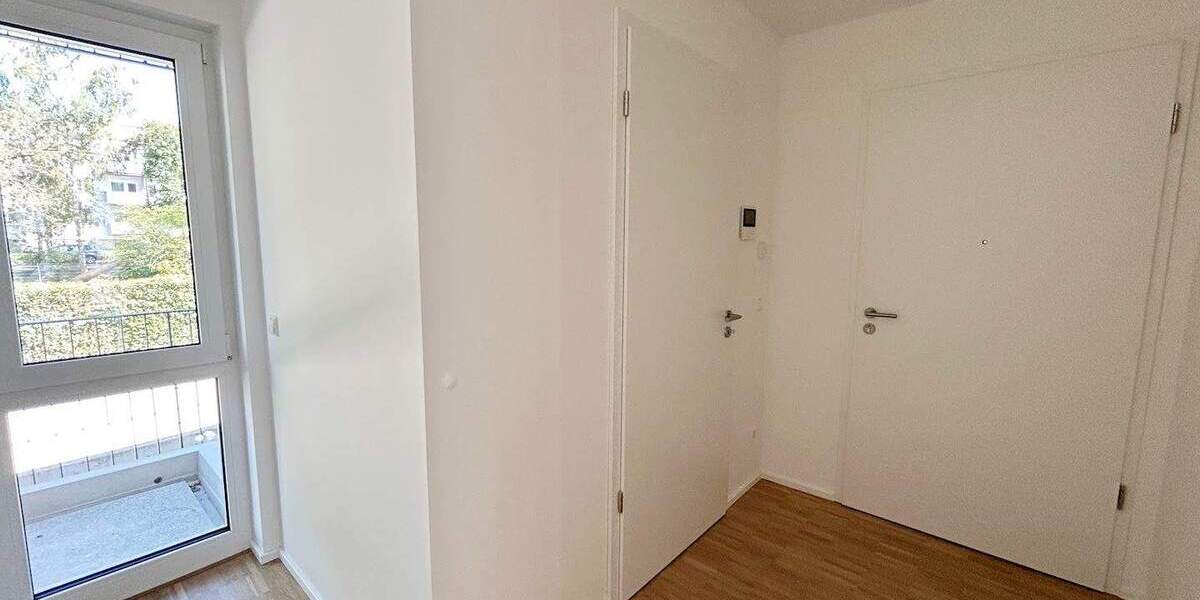 Etagenwohnung Stuttgart Untertürkheim - 2 Zimmer, 70 m&sup2;, 1.150&euro; | Angebot:25769468