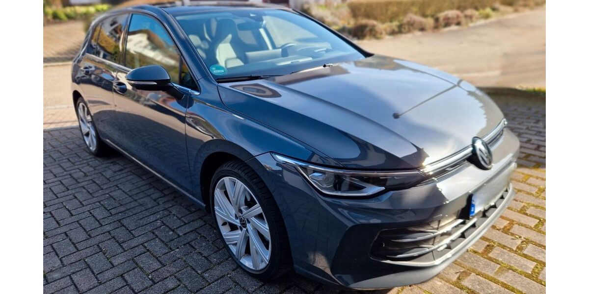 VW Golf 21.000 km 26.990 &euro; Stuttgart 70178