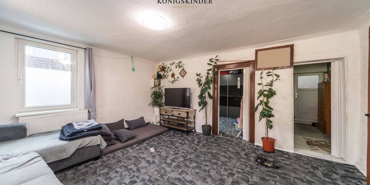 Mehrfamilienhaus, Wohnhaus Hessigheim - 6 Zimmer, 140 m&sup2;, 300.000&euro; | Angebot:25998585
