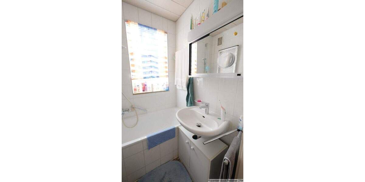 Mehrfamilienhaus, Wohnhaus Korntal-Münchingen Münchingen - 6 Zimmer, 132 m&sup2;, 495.000&euro; | Angebot:25726697