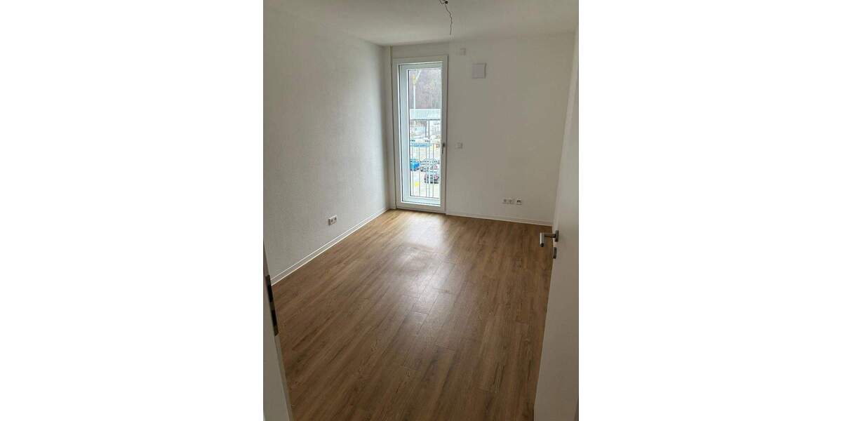 Etagenwohnung Esslingen am Neckar Weil - 4 Zimmer, 95 m&sup2;, 1.699&euro; | Angebot:25700605