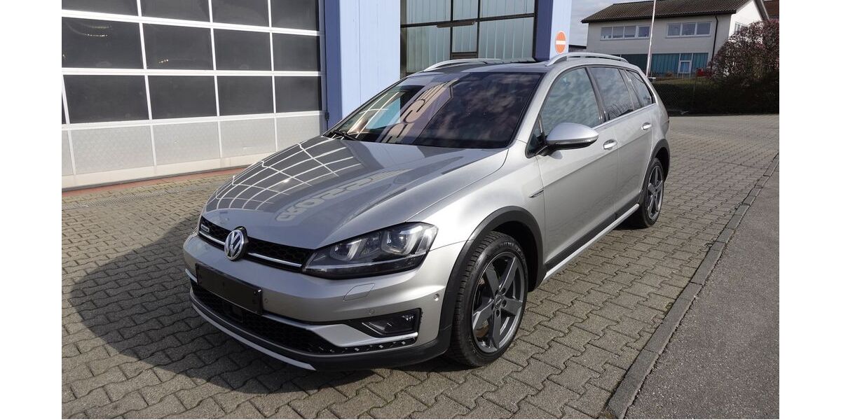 VW Golf 246.145 km 8.900 &euro; Talheim 74388