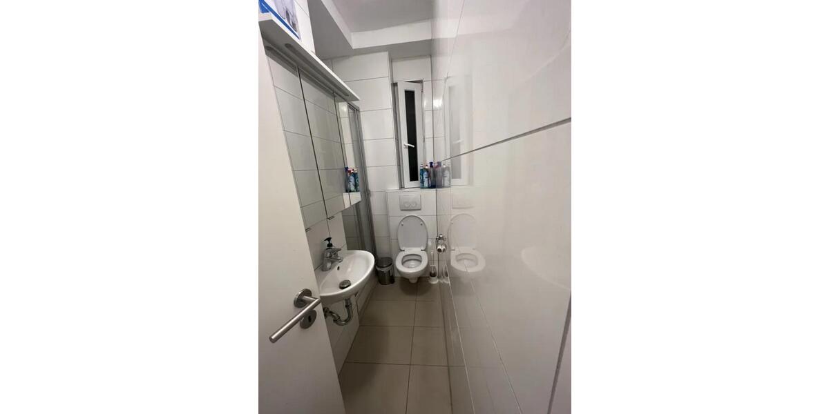 Erdgeschoßwohnung Stuttgart - 3 Zimmer, 52 m&sup2;, 1.150&euro; | Angebot:25267168