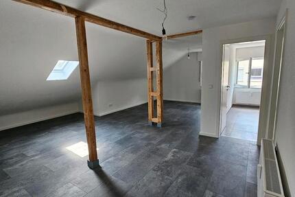 Wohnung Stuttgart Vaihingen - 2.5 Zimmer, 56 m&sup2;, 960&euro; | Angebot:26048793