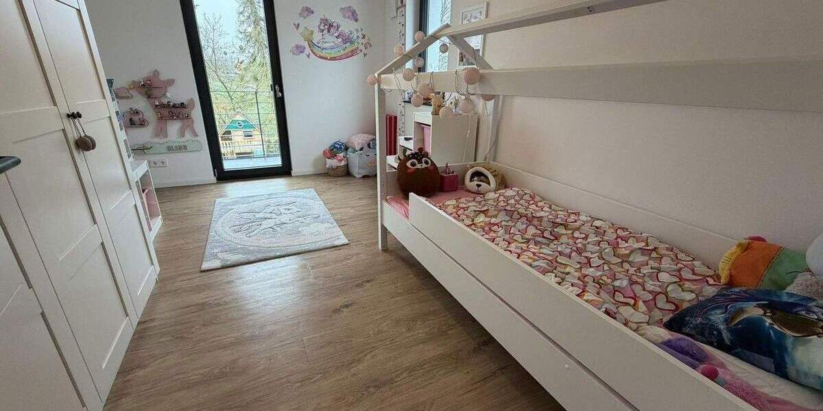 Einfamilienhaus Ilsfeld - 9 Zimmer, 306 m&sup2;, 1.790.000&euro; | Angebot:25654308