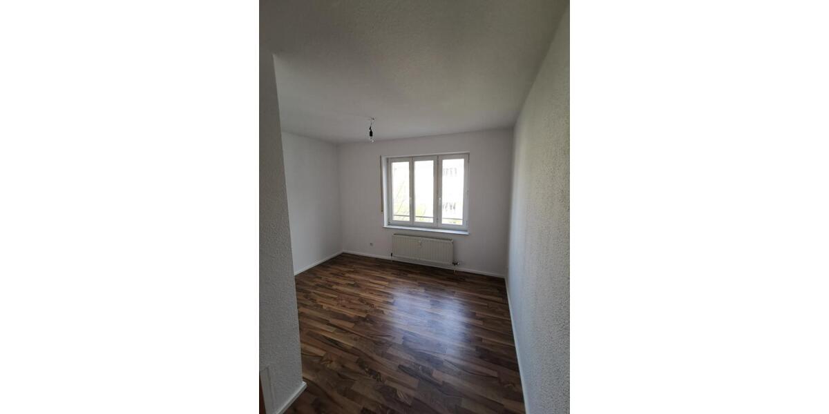 Etagenwohnung Stuttgart Birkach - 3 Zimmer, 78 m&sup2;, 1.200&euro; | Angebot:25638394