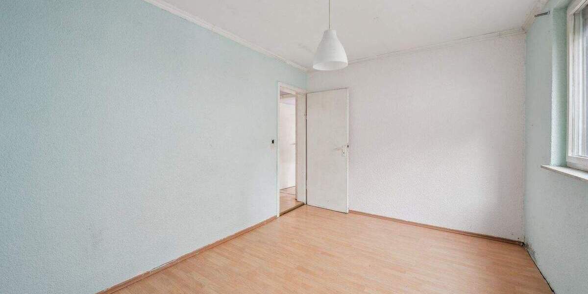 Etagenwohnung Stuttgart Stammheim - 3 Zimmer, 60 m&sup2;, 195.000&euro; | Angebot:25746190