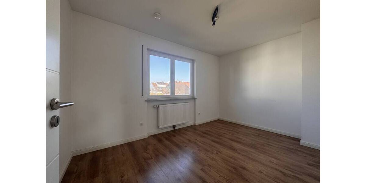 Doppelhaushälfte Pleidelsheim - 5 Zimmer, 149 m&sup2;, 549.000&euro; | Angebot:25958393