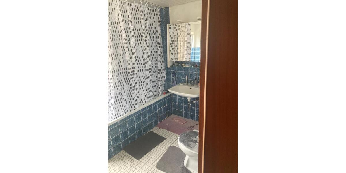 Reihenhaus Ditzingen - 5 Zimmer, 160 m&sup2;, 1.100&euro; | Angebot:26618244