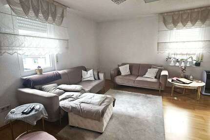 Haus Kirchheim am Neckar - 11 Zimmer, 260 m&sup2;, 589.000&euro; | Angebot:19014790