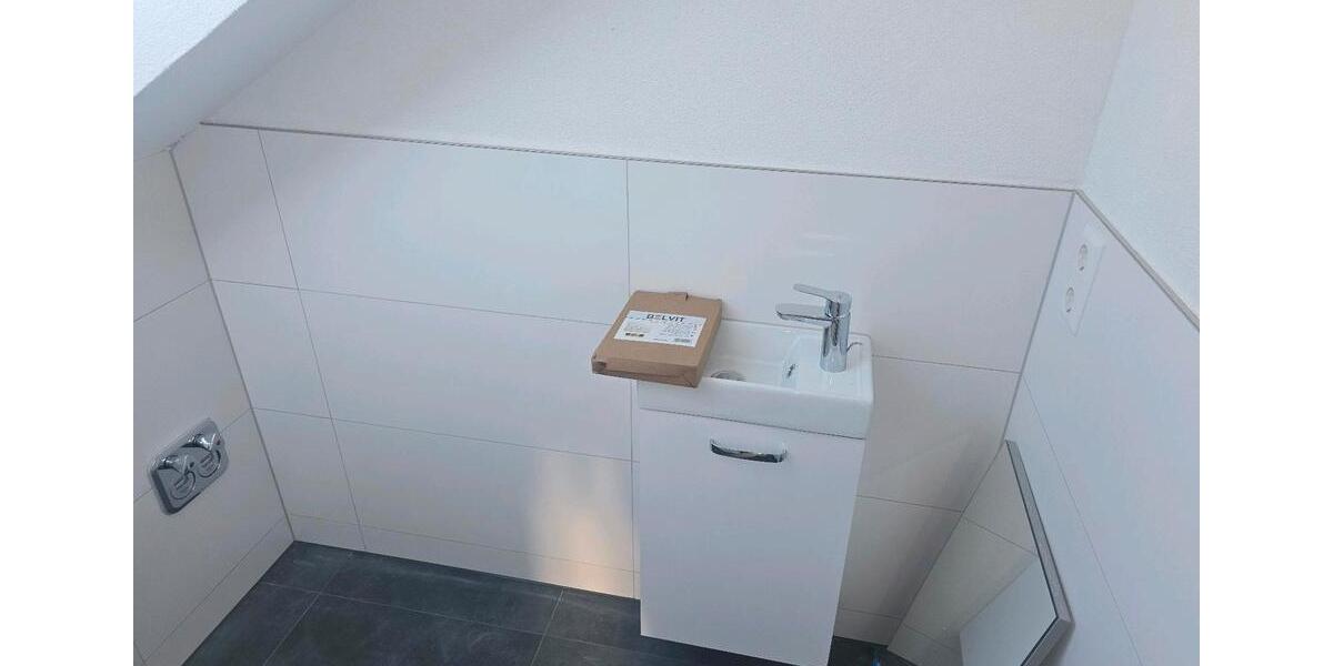 Dachgeschoßwohnung Bietigheim-Bissingen Bissingen - 2 Zimmer, 68 m&sup2;, 1.100&euro; | Angebot:25408342