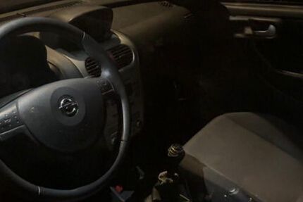 Opel Corsa 200.000 km 1.000 &euro; Ditzingen 71254