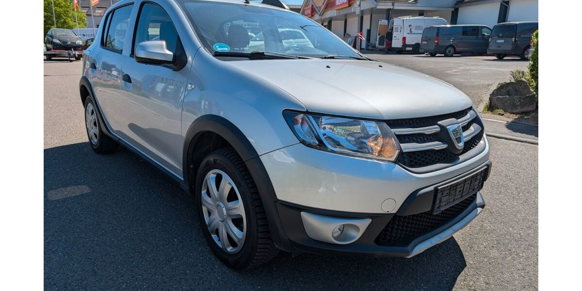 Dacia Sandero 116.000 km 6.100 &euro; Sulzbach an der Murr 71560