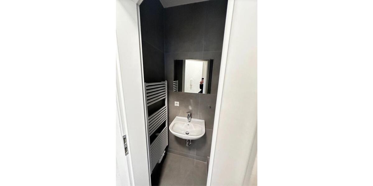 Etagenwohnung Stuttgart Neuwirtshaus - 2 Zimmer, 65 m&sup2;, 1.200&euro; | Angebot:25994990