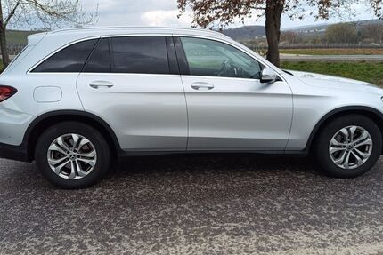 Mercedes-Benz GLC 220 127.000 km 27.300 &euro; Untergruppenbach 74199