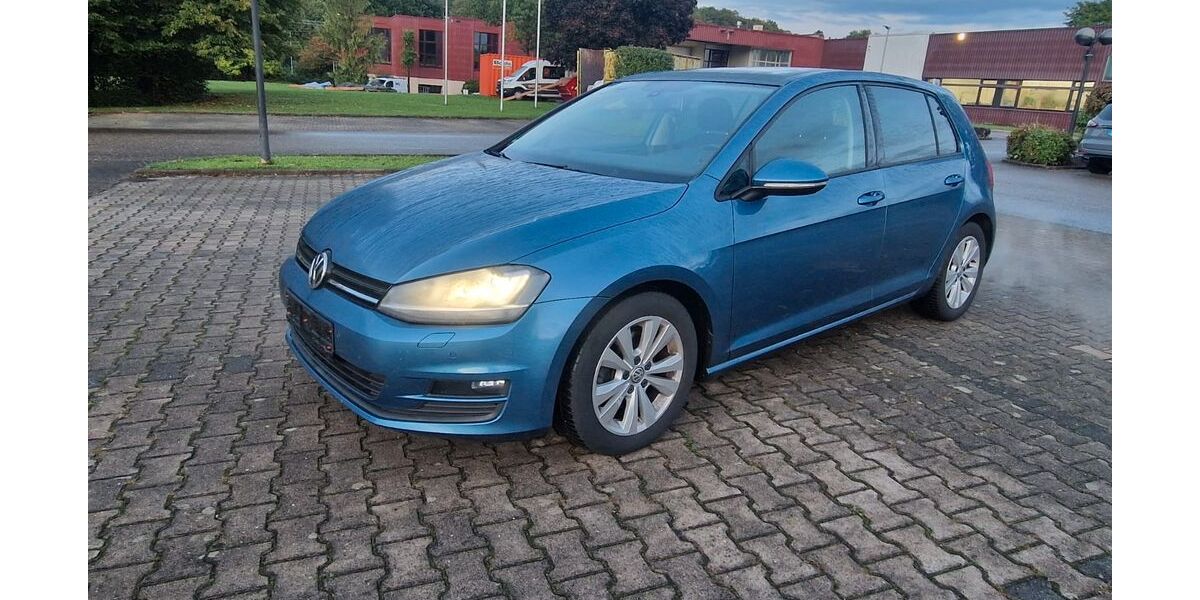 VW Golf 124.890 km 8.999 &euro; Schlierbach 73278