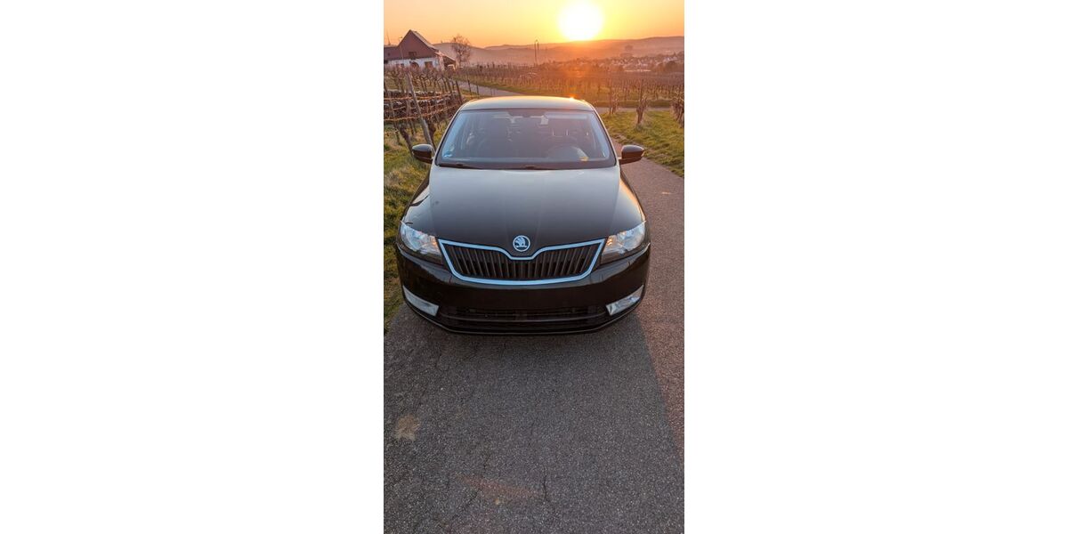 Skoda Rapid 205.000 km 6.200 &euro; Stuttgart 70327