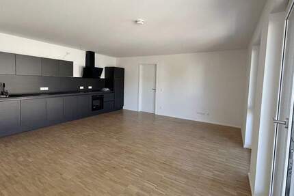 Wohnung Stuttgart Untertürkheim - 3 Zimmer, 84 m&sup2;, 1.390&euro; | Angebot:25665160