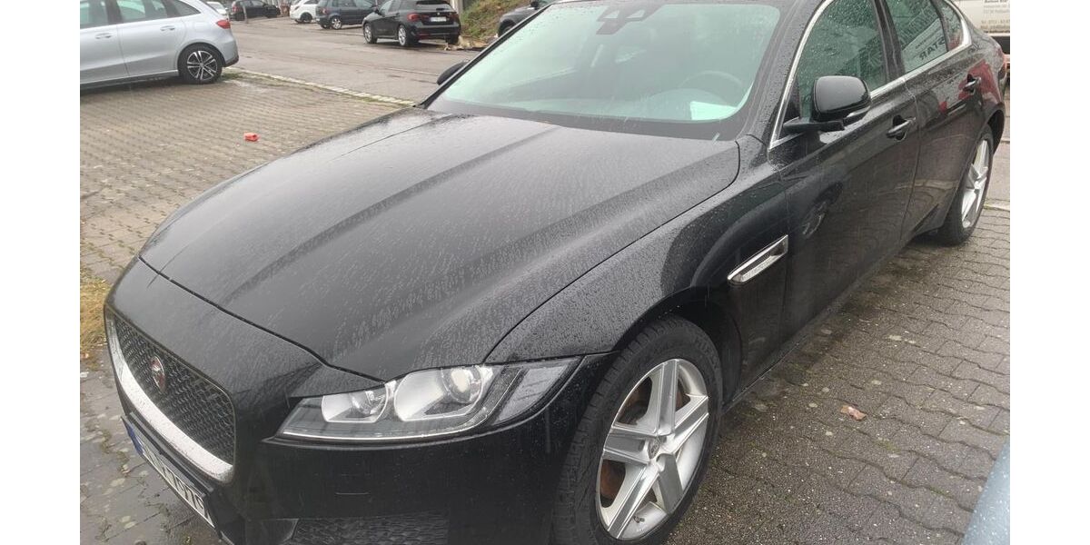 Jaguar XF 299.999 km 4.499 &euro; Filderstadt 70794