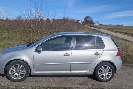 VW Golf 209.000 km 3.800 &euro; Allmersbach im Tal 71573
