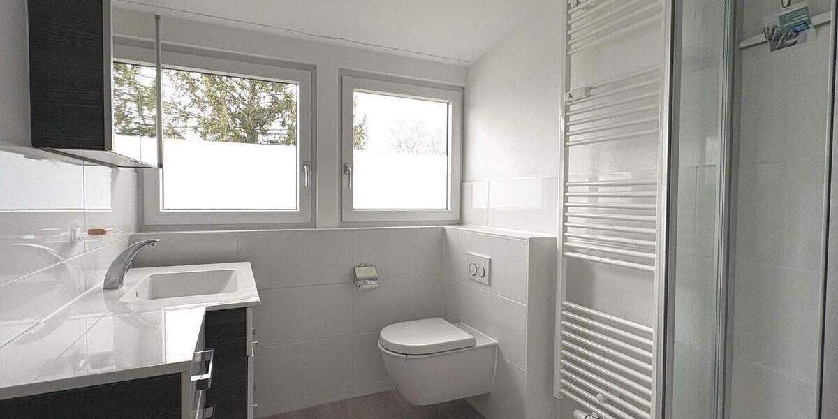 Etagenwohnung Ludwigsburg Nord - 4 Zimmer, 108 m&sup2;, 1.510&euro; | Angebot:25781253