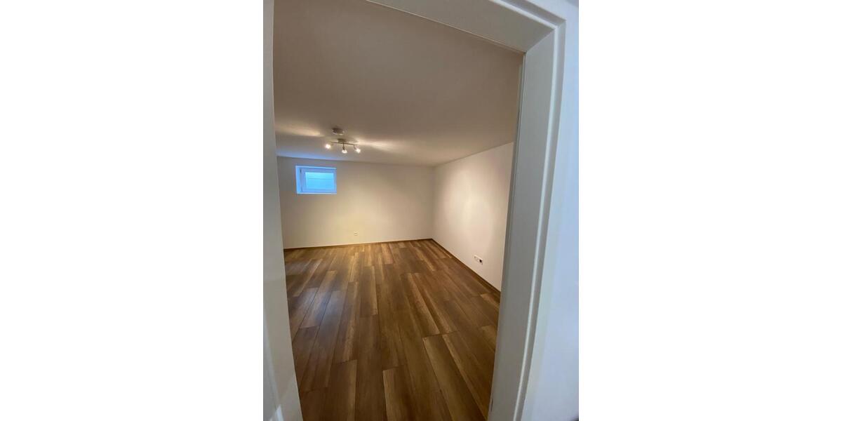 Reihenhaus Baltmannsweiler - 3.5 Zimmer, 114 m&sup2;, 570.000&euro; | Angebot:27117532