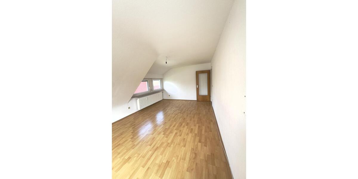 Etagenwohnung Korb - 4 Zimmer, 75 m&sup2;, 1.050&euro; | Angebot:26036401