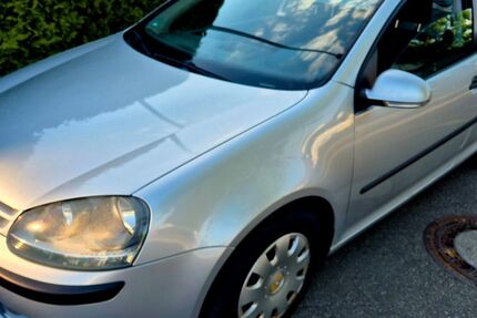 VW Golf 210.000 km 2.250 &euro; Filderstadt 70794