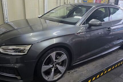Audi A5 130.000 km 21.990 &euro; Neuhausen auf den Fildern 73765