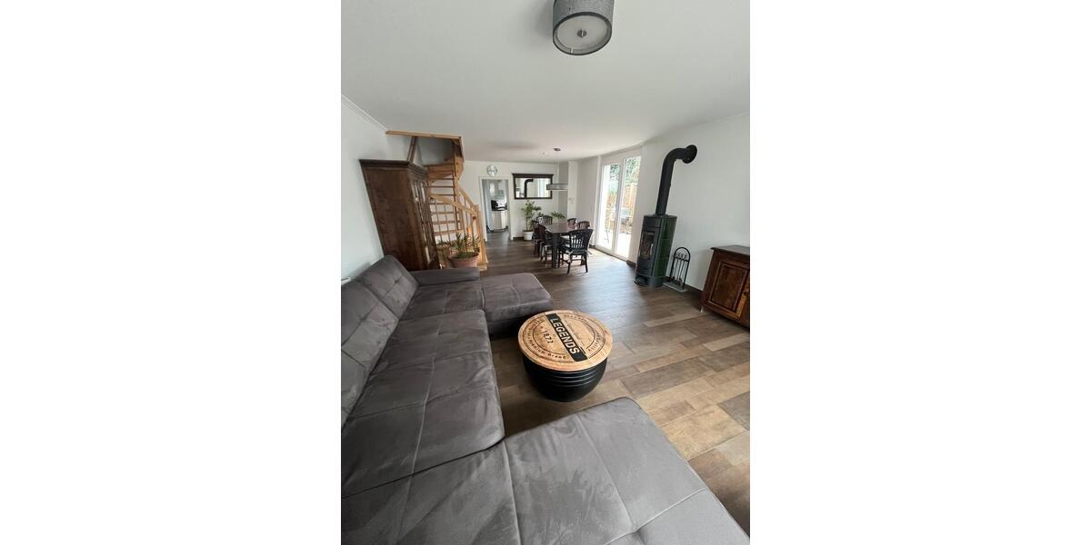 Reihenhaus Ditzingen - 5.5 Zimmer, 144 m&sup2;, 869.000&euro; | Angebot:25237443