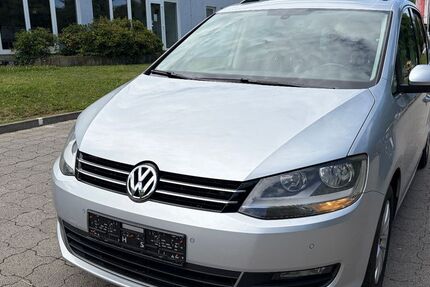 VW Sharan 218.000 km 9.500 &euro; Stuttgart 70469