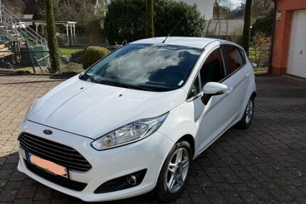 Ford Fiesta 159.000 km 5.500 &euro; Ditzingen 71254