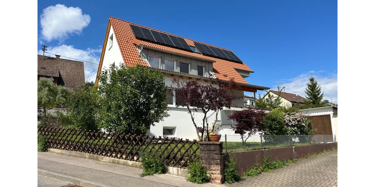 Etagenwohnung Leinfelden-Echterdingen Echterdingen - 3.5 Zimmer, 95 m&sup2;, 1.600&euro; | Angebot:26680585