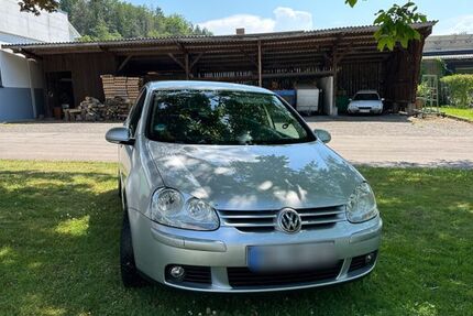 VW Golf 220.000 km 1.999 &euro; Backnang 71522