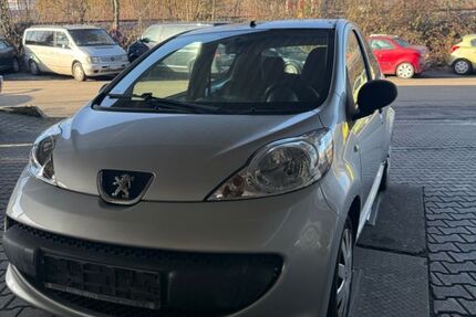 Peugeot 107 151.236 km 1.850 &euro; Korntal 70825