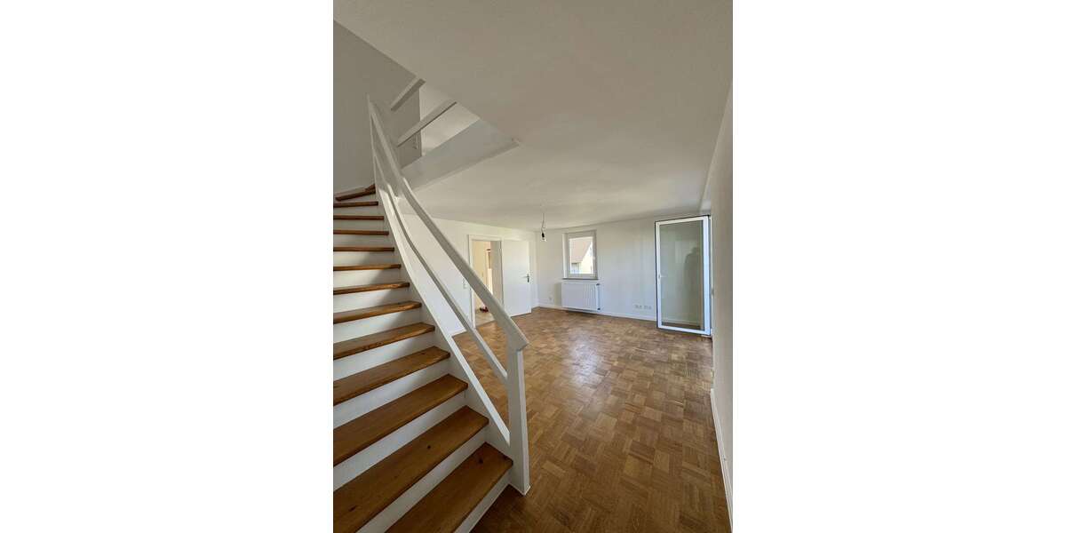 Etagenwohnung Esslingen Zollberg - 2 Zimmer, 64 m&sup2;, 875&euro; | Angebot:25163865