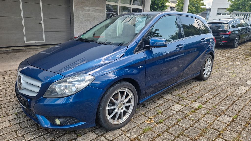 Mercedes-Benz B 180 179.000 km 6.900 &euro; Ludwigsburg 71634