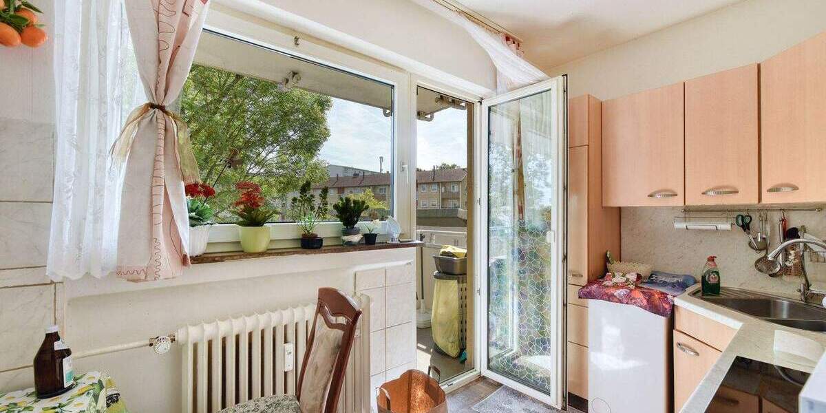 Etagenwohnung Stuttgart Rot - 2 Zimmer, 60 m&sup2;, 185.000&euro; | Angebot:25769141