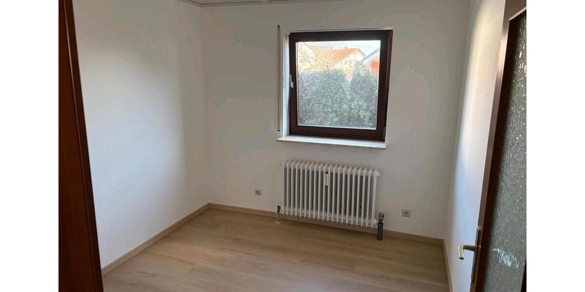 Erdgeschoßwohnung Alfdorf - 5 Zimmer, 98 m&sup2;, 1.350&euro; | Angebot:25367786