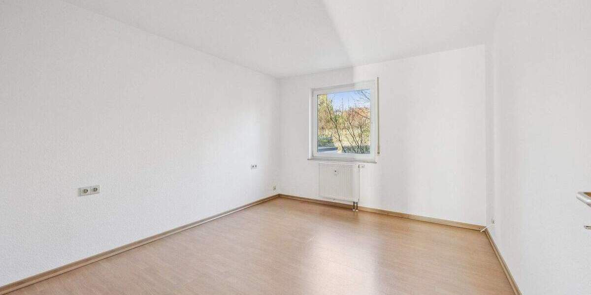 Etagenwohnung Remseck Hochberg - 3 Zimmer, 82 m&sup2;, 349.000&euro; | Angebot:25821514