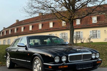 Jaguar Daimler 183.500 km 14.900 &euro; Korntal-Münchingen 70825