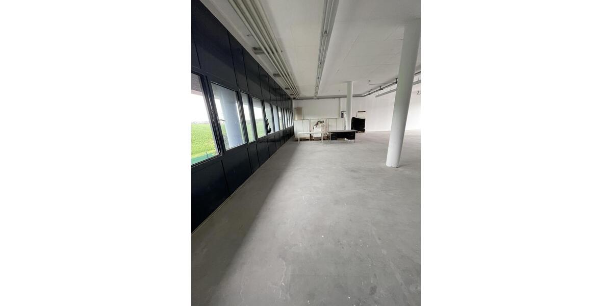 Gewerbeobjekt Ditzingen - 2.600&euro; | Angebot:25602638