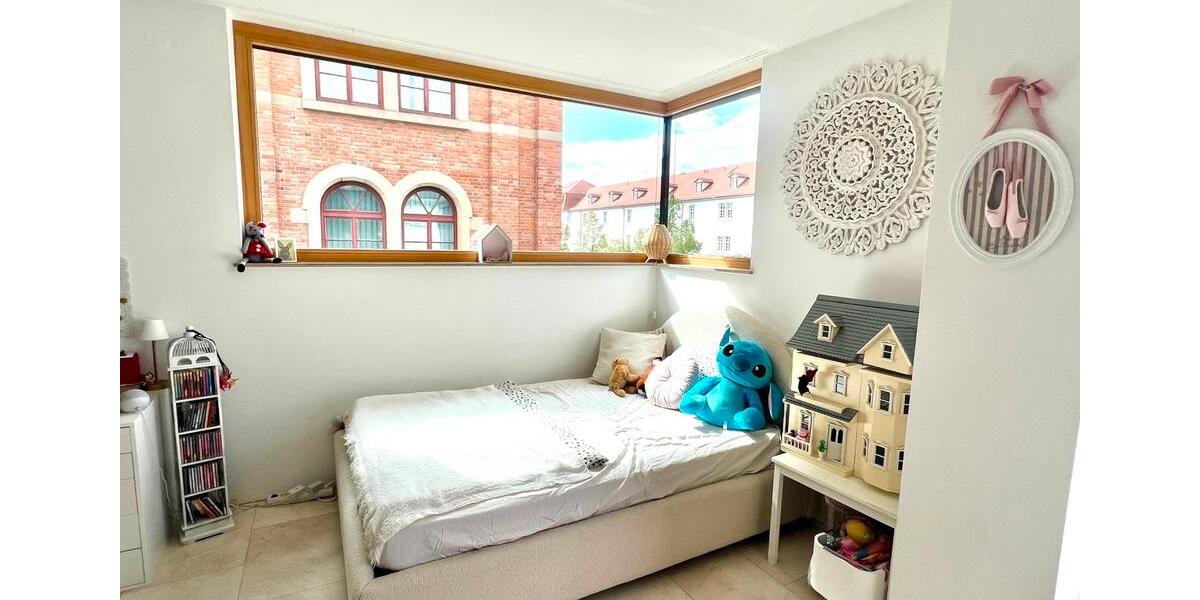 Doppelhaushälfte Ludwigsburg - 5 Zimmer, 205 m&sup2;, 1.490.000&euro; | Angebot:27259192