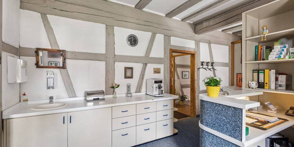 Etagenwohnung Ludwigsburg Oßweil - 3 Zimmer, 100 m&sup2;, 299.000&euro; | Angebot:25777881