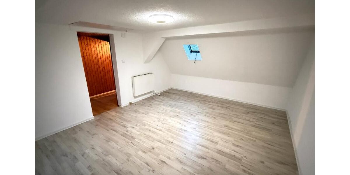 Einfamilienhaus Albershausen - 4 Zimmer, 75 m&sup2;, 215.000&euro; | Angebot:25048681