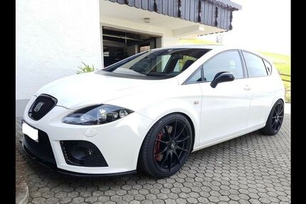 Seat Leon 175.000 km 9.500 &euro; Sindelfingen 71063