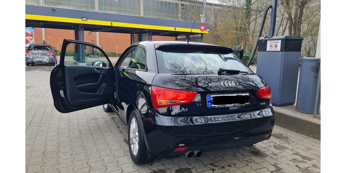 Audi A1 200.000 km 4.900 &euro; Waiblingen 71334