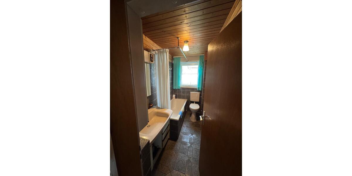 Doppelhaushälfte Stuttgart Stuttgart-Nord - 6 Zimmer, 125 m&sup2;, 340.000&euro; | Angebot:24609588